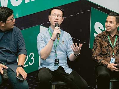 Panel Discussion Acara Hub.ID